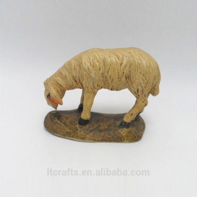 sheep statue type wholesale miniature resin sheep figurine