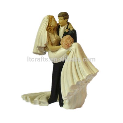 polyresin wedding couple figurine